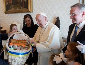 Pope Francis Blesses Easter Basket for War Victims